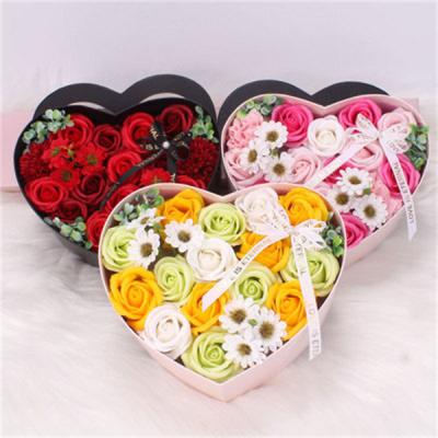 China High Quality Soap Rose Flower From Soap From Valentine's Day Gift Birthday Gift Durable Creative Heart-Shaped Gift Box Love for sale