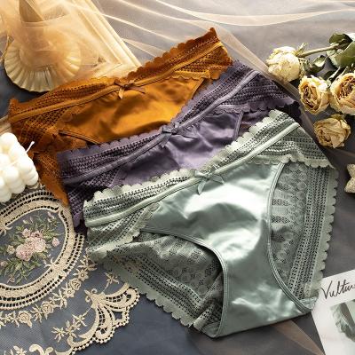 China XuanLing Selling Cotton Lace Underwear Panties Hot Seamless Breathable Satin Briefs Mid Waist Panties Bikini for sale