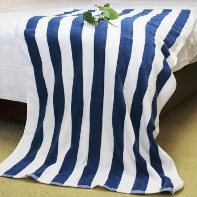 China Compressed Hotel Use Striped Towel Beach Towel Pool Towel for sale