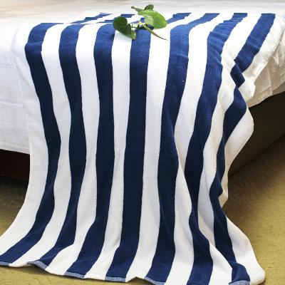 China Compressed Cotton Blue And White Striped Luxury Pool Towel Beach Towel for sale