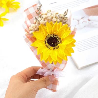 China Dried Flowers Dried Flowers Plant Gorgeous Dried Flower Bouquets For Home Decoraration Or Party Gifts for sale