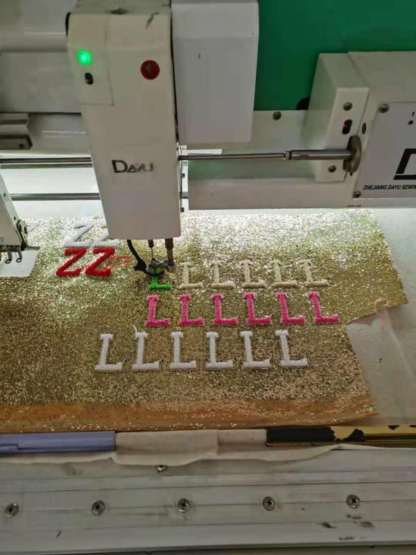 Verified China supplier - Shenzhen Zhengfangyuan Embroidery Works Co., Ltd.