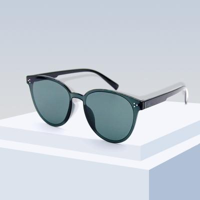 China 2021 Fashion Sunglasses Hot Selling Plastic Round Candy Shading Big Glass Frames Sunglasses for sale