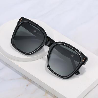 China Fashion Sunglasses 2021 Fashionable Black Designer Sunglasses Custom Wholesale Unisex for sale