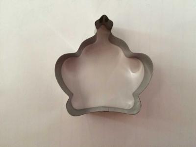 China Crown Shape stainless steel cookie cutter for sale