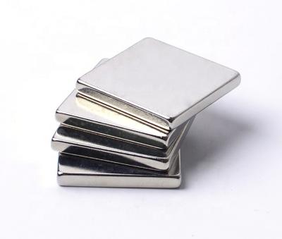 China Industrial Magnet 1/2 x 1/2 x 1/8 inch Neodymium Rare Earth Block N52 Magnets for sale