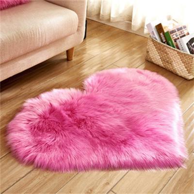 China Logo Carpet Heart Shaped Custom Blanket Washable Custom Machine Weaving Wool Patch Custom Blanket for sale