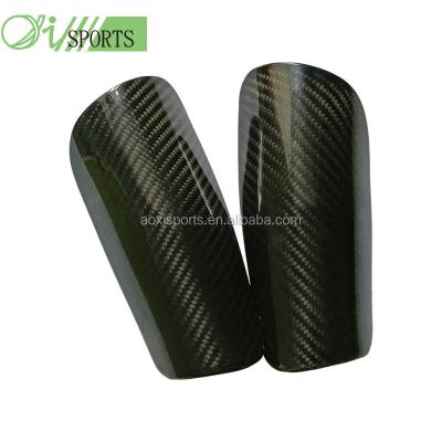 China Multi-density Carbon Fiber Soccer Guard Manufacturers Shin Guard for sale