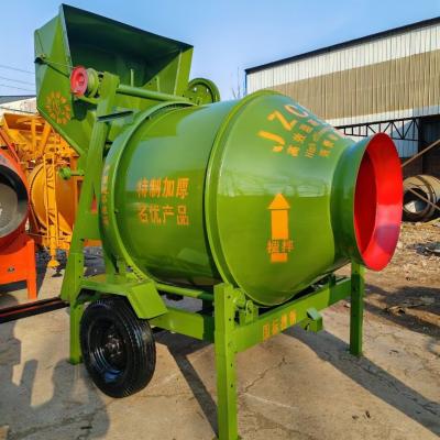 China 380V aangepaste spanning zelflaadende cementmixer 80mm aggregaat zelfdumping-mengmachine Te koop