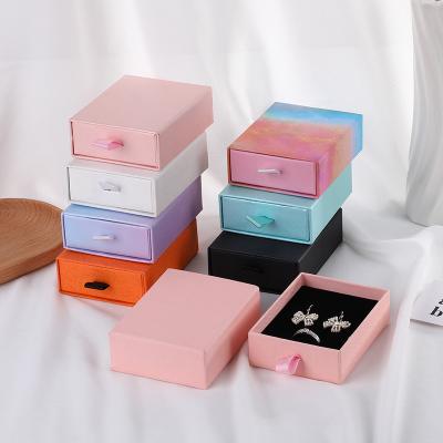 China Recyclable Custom Logo Jewelry Packaging Ring Bracelet Necklace Bracelet Small Paper Cardboard Drawer Box for sale