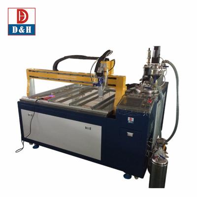 China machinery & Hardware Silicone Glue Dispensing Machine for sale