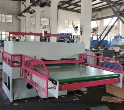 China Soft Non-metalic Material Automatic Double Side Belt Feeding Die Cutting Machine For EVA Sheet for sale