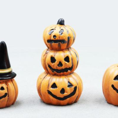 China Creative Synthetic Resin Pumpkin Decorations for HalloweenA set of three for sale