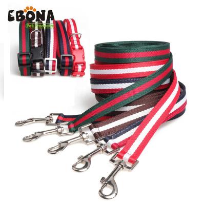 China Retail DETACHED nylon dog leash and collar set, wholesale dog collar and leash in stock for sale