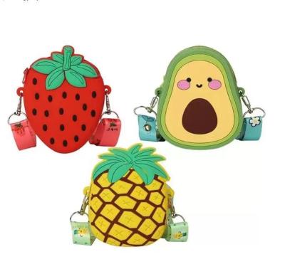 China 2021 Japan Style Cute Cartoon Avocado Little Girl Silicone Pocket Zipper Wallet Mini Coin Purse Cross - body shoulder drop shipping sellers for sale