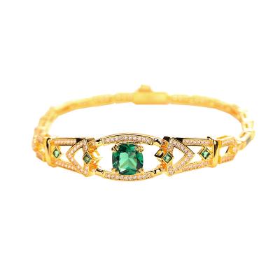 China Fashion 18K Gold Plated Green Zircon Inlaid 17cm Large Square Women's Earth Bracelet CUBAN CHAIN ​​Classic Jewelry for sale