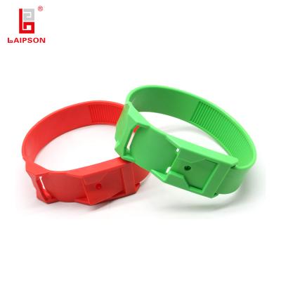 China Tracking Management Laipson 356mm Goat ID And Cattle Neck Tag Tape For Cattle for sale