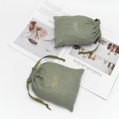 China Cheap Recyclable Drawstring Jewelery Packaging Bag Suede Packaging Pouch Faux Suede Elegant Jewelry Bag for sale