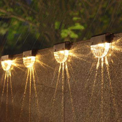 China Solar Outdoor Deck Post Yard Garden Fence Lights Waterproof Warm White Outdoor Step Lights for sale