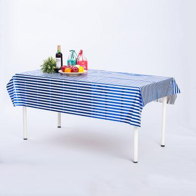 China Tejidos de mesa desechables de plástico Elegante cubierta de mesa impermeable para eventos especiales en venta