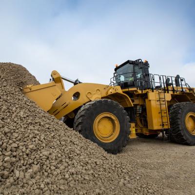 中国 Caterpillar 990 992 993 中古貨物機 110000kg 輪式貨物機 建設機械 販売のため