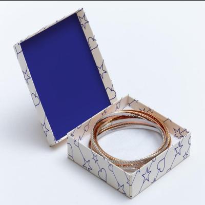 China Handmade Custom Magnet Paper Folding Luxury Magnetic With Magnet Closure Gift Box for sale