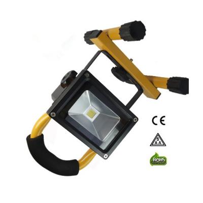 China 2015 best seller 10w rechargeable led flood light with solar panel for sale