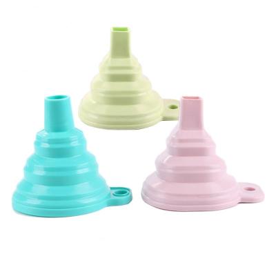 China Viable Mini Silicone Folding Funnels Foldable Direct Heat Oil Water Resistant Liquid Silicone Funnel Portable Kitchen Accessory for sale