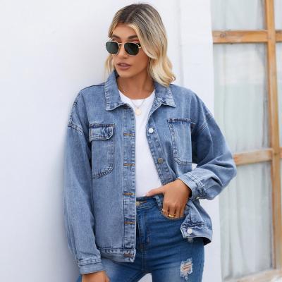 China Viable Wholesale Casual Loose Denim Jacket Ladies Fashion Streetwear 2022 Autumn Lapel Blue Retro Cargo Jacket for sale