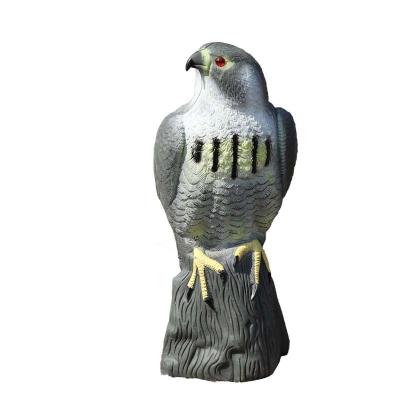 China Outdoor hunting eagle mold is used for flowers to scare mice and birds for sale