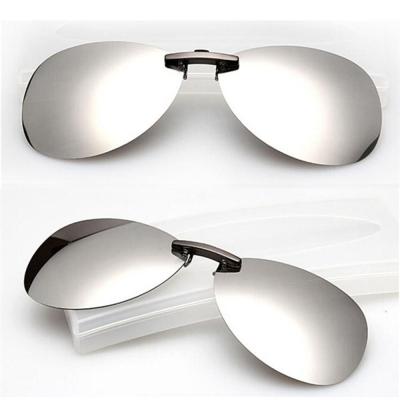 China Fashion Sunglasses Attractive Design Unisex Polarized Clip On Sunglasses Anti-UV Night Vision Sunglasses Clips for sale