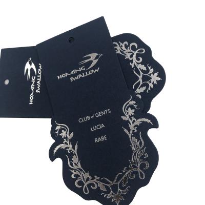 China Cheap Viable Custom Design Printing Logo Paper Garment Hangtag Labels Name Clothing Hang Tags With String zu verkaufen