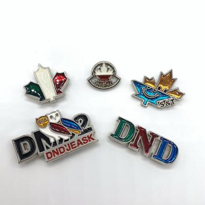 China 3D Factory Direct Personalized Custom Logo Die Cast Gold Plating Hat For Souvenir Epoxy Badge Metal Enamel Lapel Zinc Alloy Pin à venda