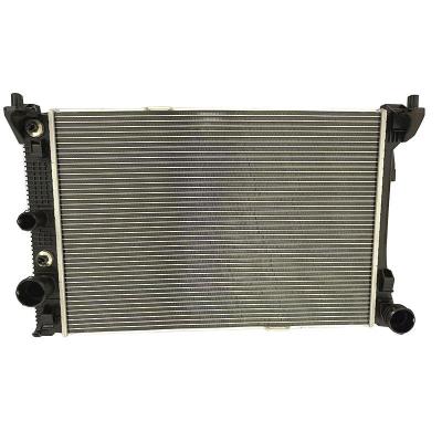 China Peças para automóveis COOLER DE ÁGUA RADIATOR 2045001603 Para Mercedes Benz W212 C207 S212 A207 E300 à venda