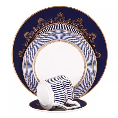 China Viable Luxury Noble Pasta Salad Tray Home Gift Cutlery Dinner Set Royal Blue Chinese Ceramic Dinnerware Custom Edge Wedding Dishes for sale