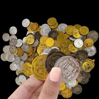 China Act Like 100 Pieces /bag 3cm Hot Sale Cheap Pirate Toy Set Plastic Pirate Gold Coins Prop Money Buried Treasure Games Coin Operated Game for sale