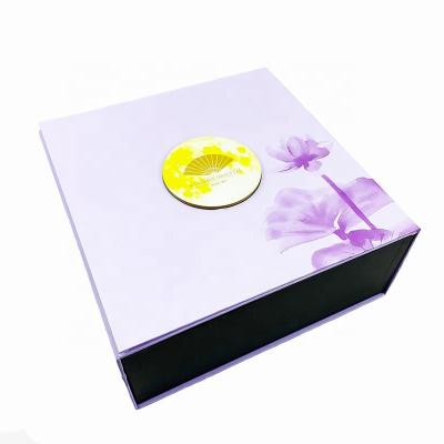 China Recyclable Custom Luxury Paper Cardboard Moon Cake Dessert Festival Dessert Macaron Packaging Gift Box for sale