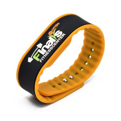 China NFC 13.56mhz Silicone Waterproof Wristband Waterproof/Factory Wholesale Waterproof For Theme Park for sale