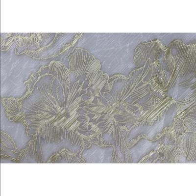 China Floral Design Breathable Polyester Woven Lurex Fabric Jacquard Metallic Fabric For Dress Blouse for sale