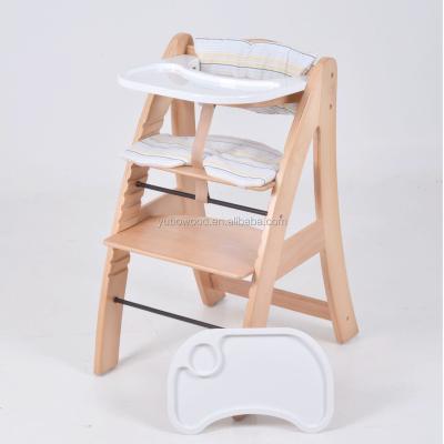 China Baby Solid Wood Umpire Chair With Large Food Tray White Color for sale