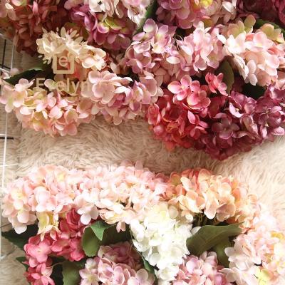 China Eco-Friendly And Durable Manufacturers Hydrangea 14 Colors Artificial Flower Home Decoration Wedding Holding Flowers Road Lead Flowers for sale