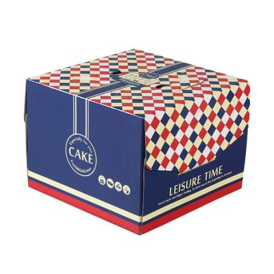 China Recyclable Printed Square Corrugated Paper Cake Boxes For Packaging for sale