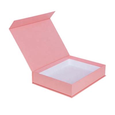 China Handmade Custom Printed Christmas Gift Packaging Cardboard Boxes Magnet Gift Boxes Wholesale for sale