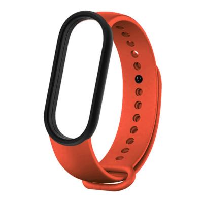 China Fanshion 2021 New Smart Wristband Replacement Wristband Silicone Strap For Xiaomi MI Band 5 Strap With Two Colors for sale