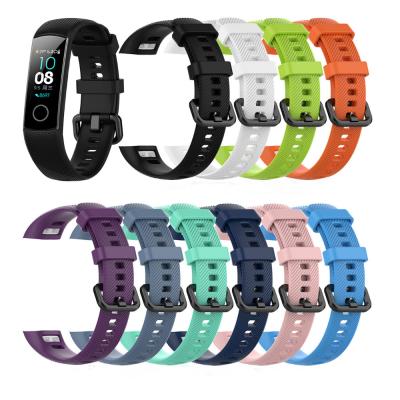 China Hot Selling Fanshion Sports Rubber Silicone Wrist Watch Band Replacements For Huawei Honor Band 4 Strap 5 for sale