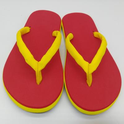 China CUSHIONING Flip Flops Customizable Unisex Lightweight Eva Slipper for sale