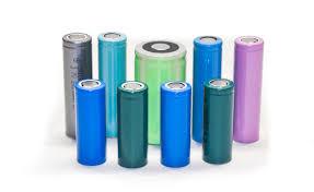 中国 Discharge Rate 2C Cylinder Lithium Ion Battery 500 Cycles 18650 3.7V 販売のため