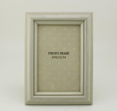 China plastic plastic photo frame for sale