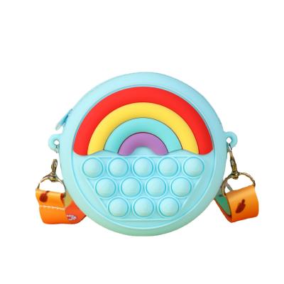 China Summer Cute Fashionable Children's Style Cute Shoulder Bag Coin Purse Cross-body Silicone Wallet For Girls for sale