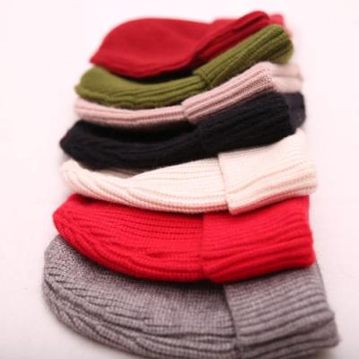 China 2021 New COMMON Winter Unisex Wool Knitted Beanie Hat Soft Warm High Quality Cable Knit Plain Beanies For Women for sale